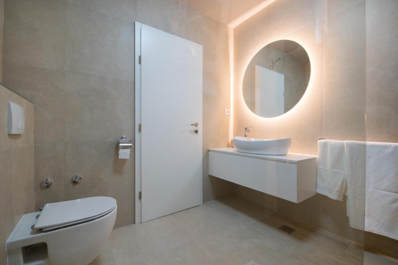 טרוגיר Brand New Aparment With Sea View & Swimming Pool At Ciovo - Villa Fiorentini מראה חיצוני תמונה